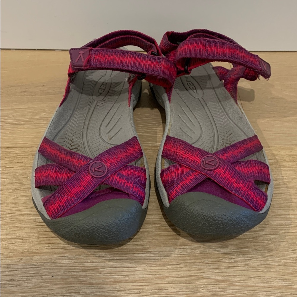 Keen Magenta and Gray Sandals